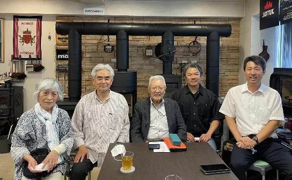 2023年10月富井氏の兄貴忠則氏への取材（東京にて）